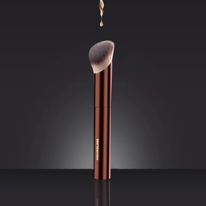 Hourglass-brocha de maquillaje de fibra suave, cepillo de base de brillo ambiental, diseño de moda de cabello